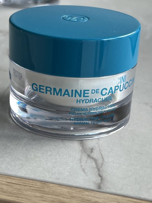 Hydracure - normal to dry skin - tester